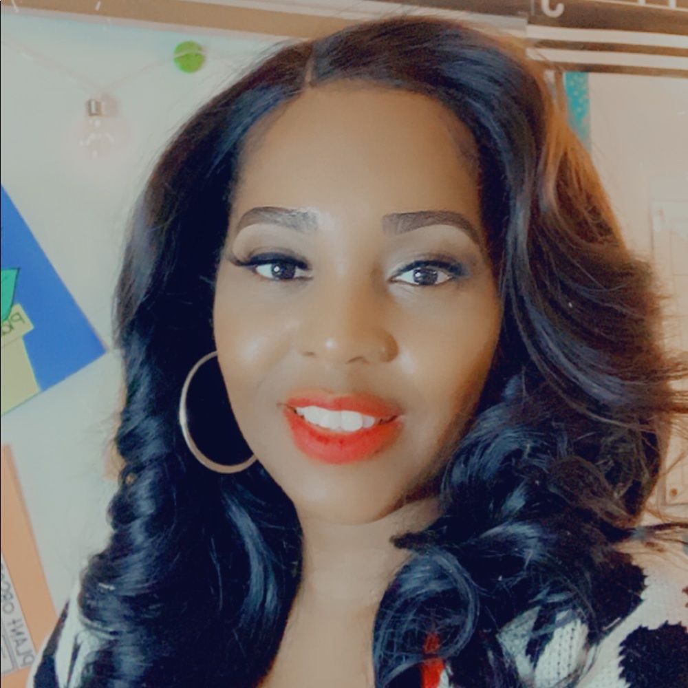 Meet your Posher, Tamela